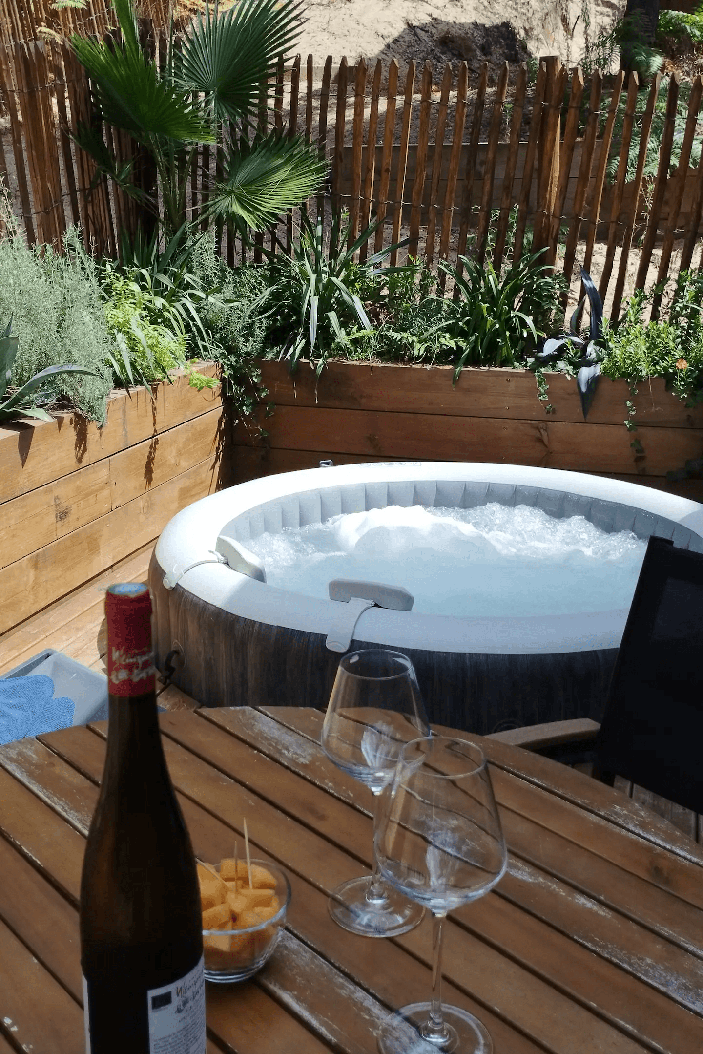 Jacuzzi privatif pour une pose relaxante