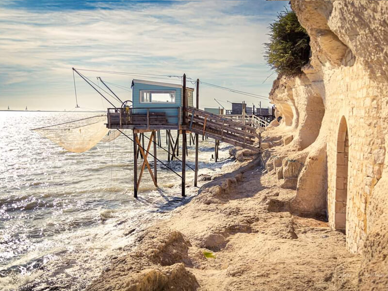 Carrelets et grottes troglodytiques michelais